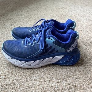 Hoka Gaviota Size 8